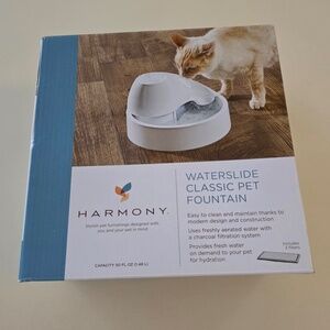 Harmony Waterslide Classic Pet Fountain - Opened box